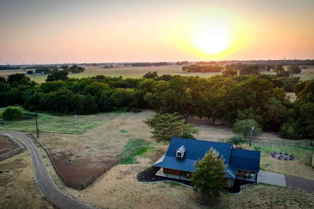 Photo of Outdoor in Collinsville