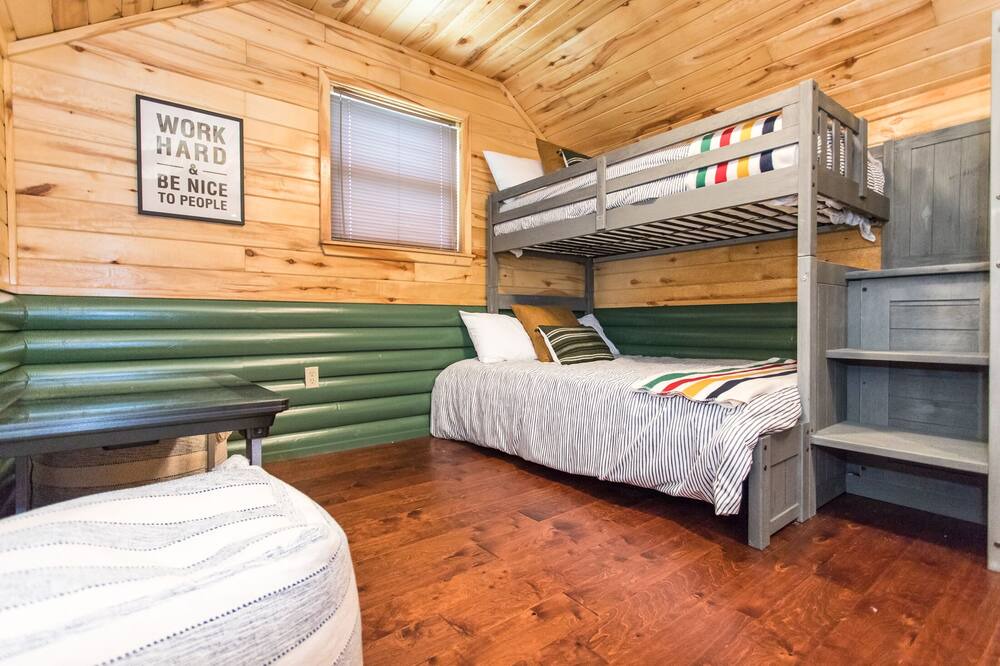Photo of Bedroom in Collinsville