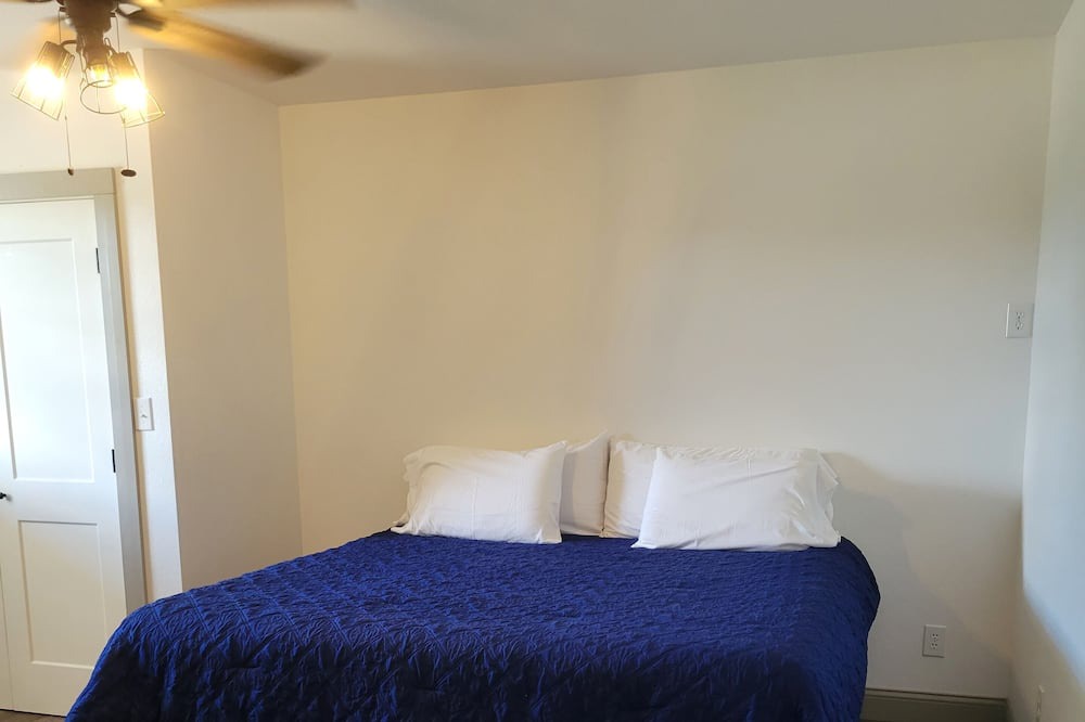 Photo of Bedroom in Yantis