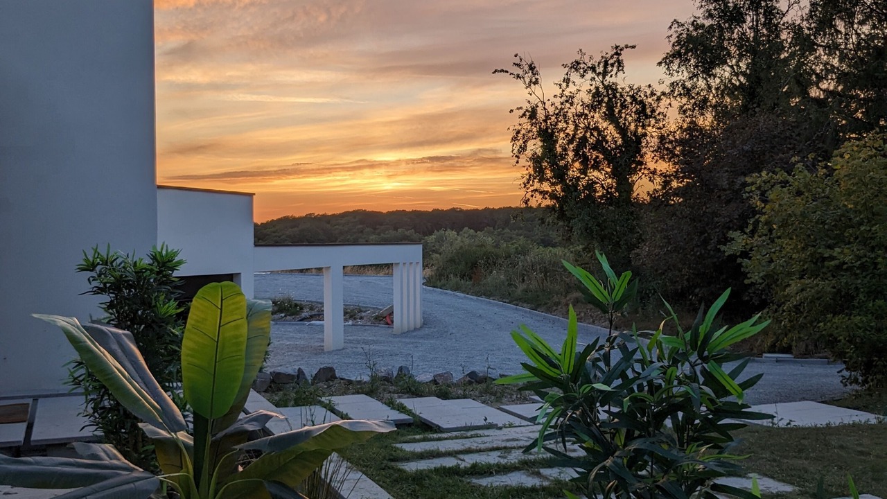 Photo of Outdoor in Laille