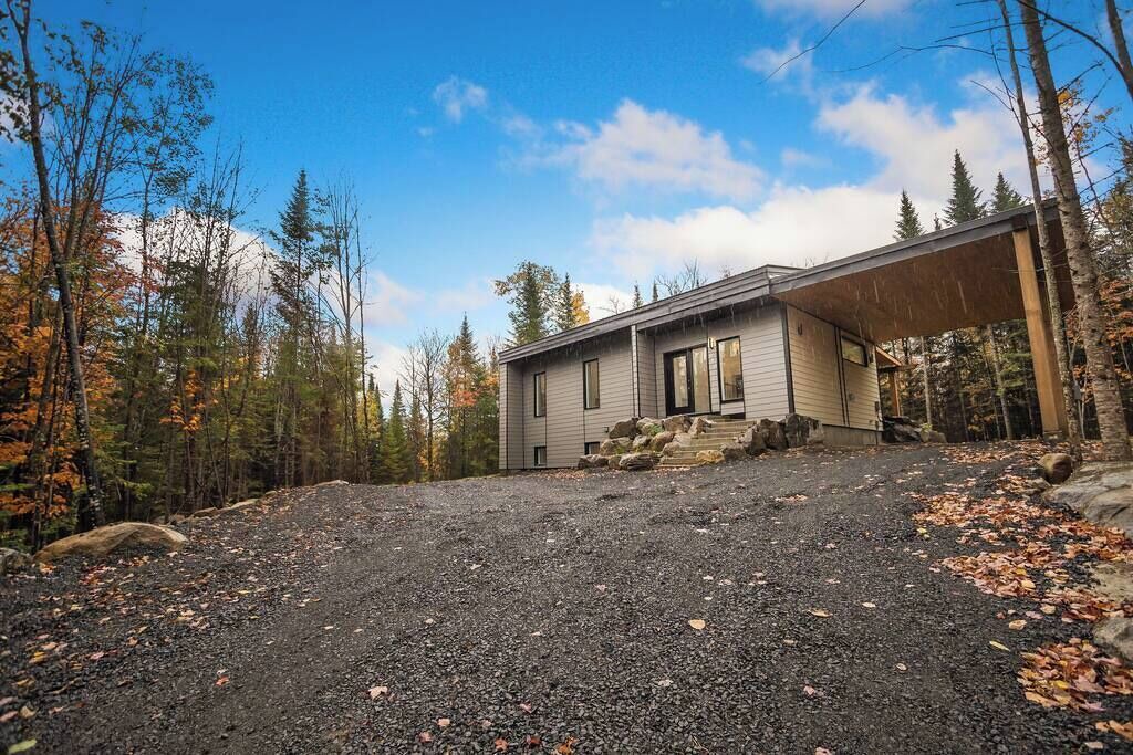 Photo of Outdoor in Notre-Dame-de-la-Merci