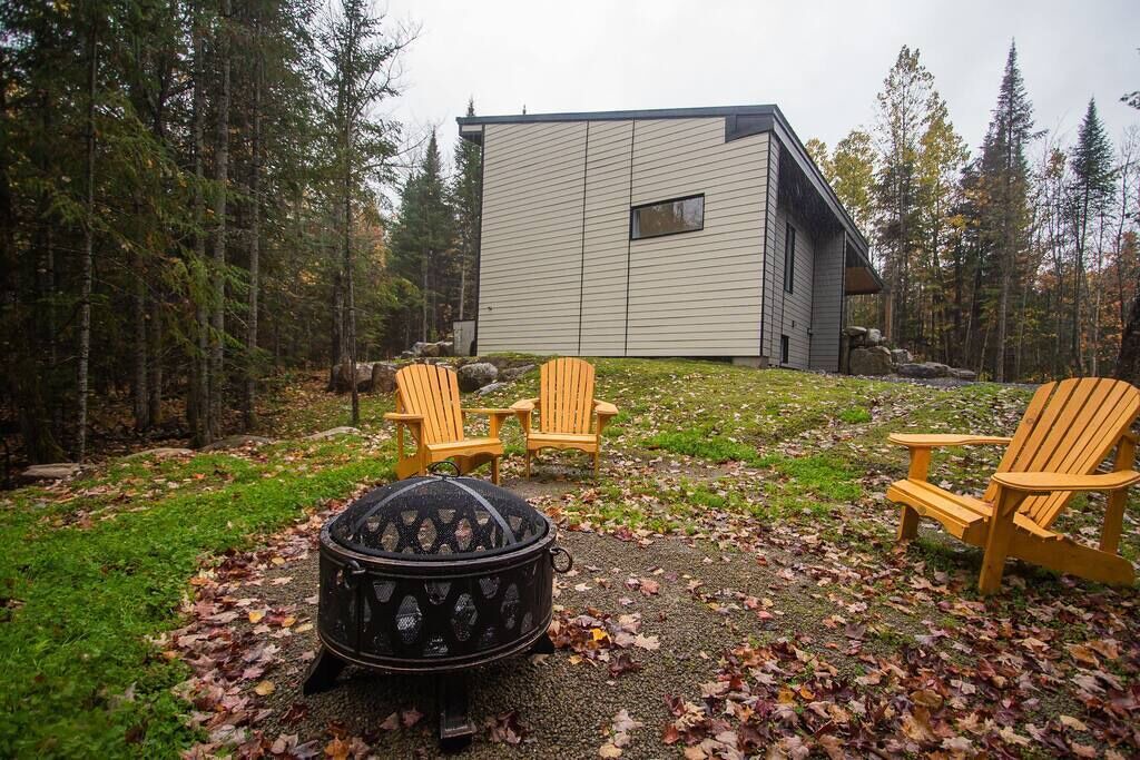 Photo of Outdoor in Notre-Dame-de-la-Merci