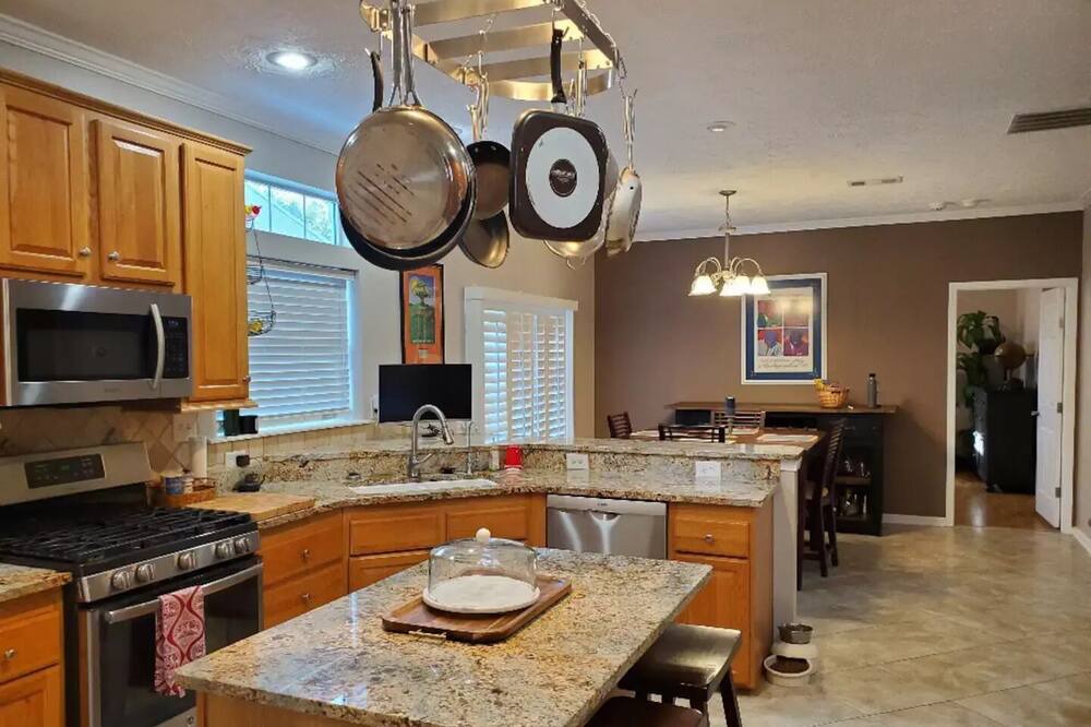 Photo of Kitchen in Driftwood