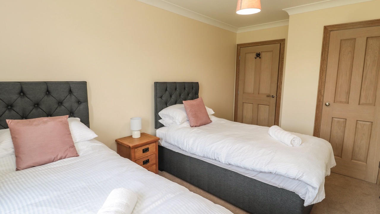 Photo of Others in Embleton