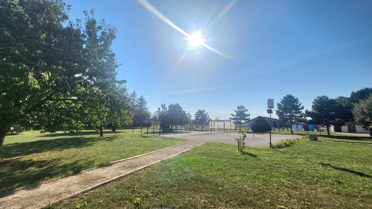 Photo of Others in Chenou