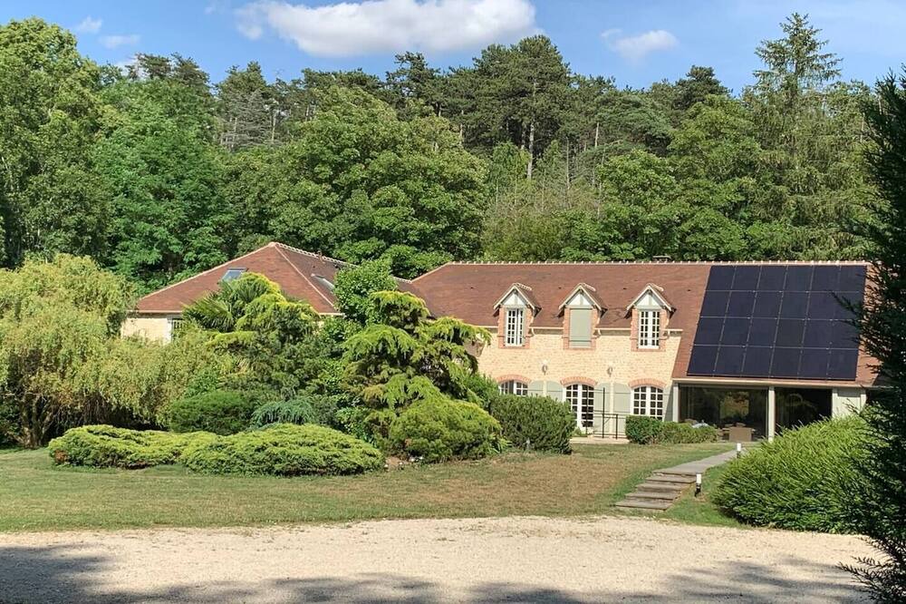 Photo of Outdoor in Ormoy-la-Riviere