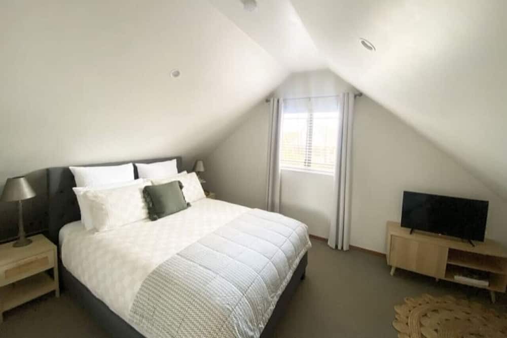 Photo of Others in Milford