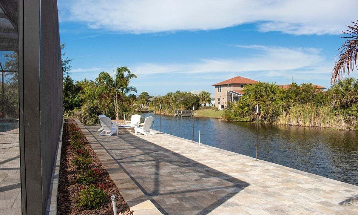 Photo of Patio Balcony in South Gulf Cove