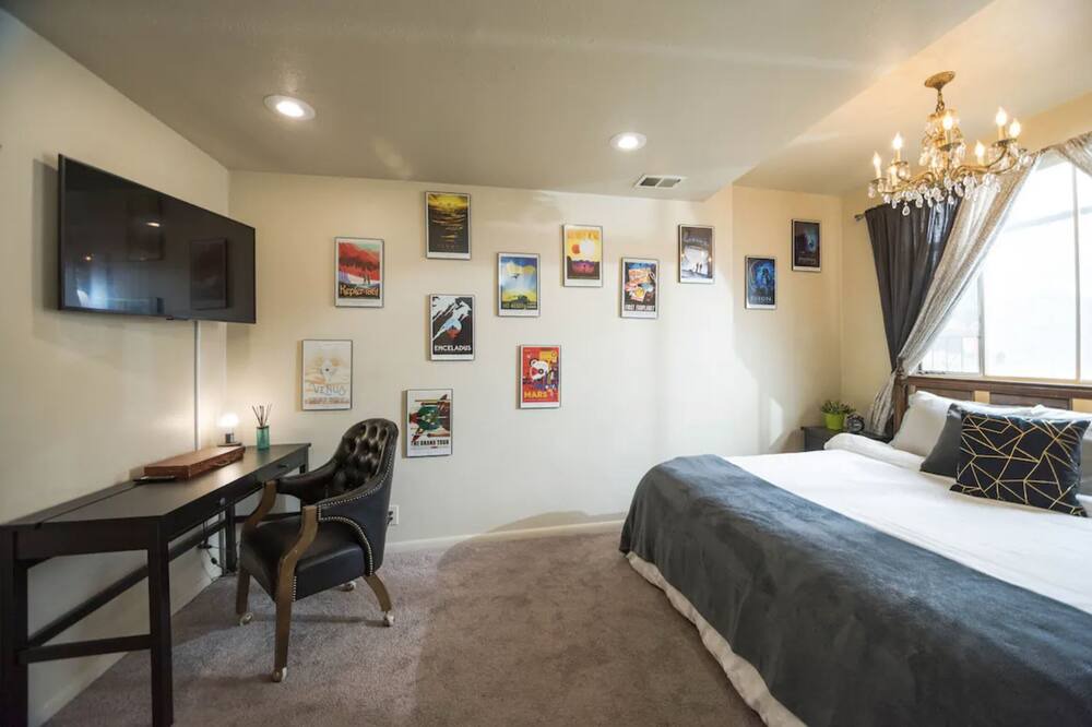 Photo of Bedroom in Sunnyside