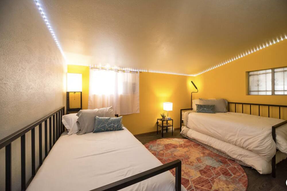 Photo of Bedroom in Sunnyside