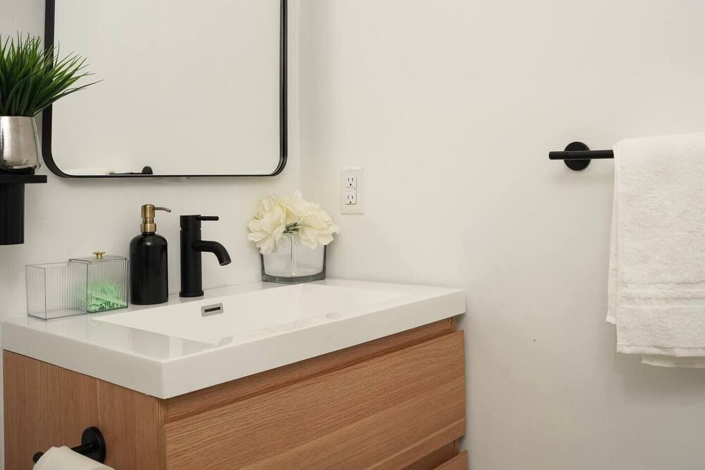 Photo of Bedroom in Olde Richmond