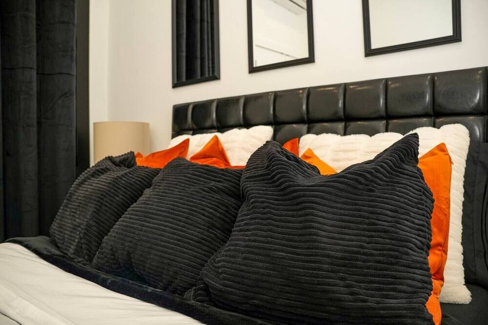 Photo of Bedroom in Olde Richmond