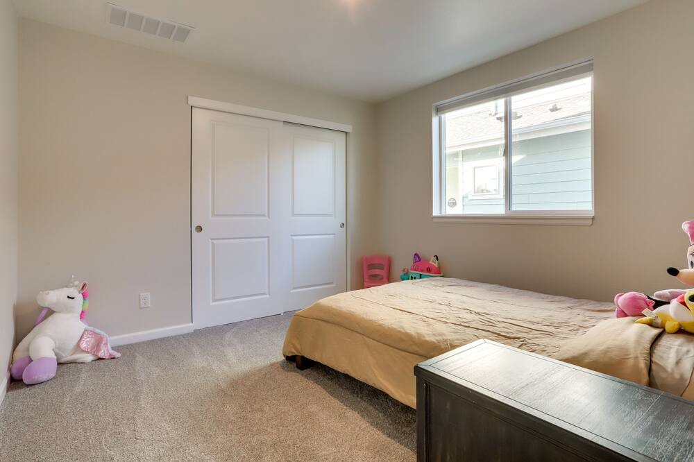 Photo of Bedroom in Evans