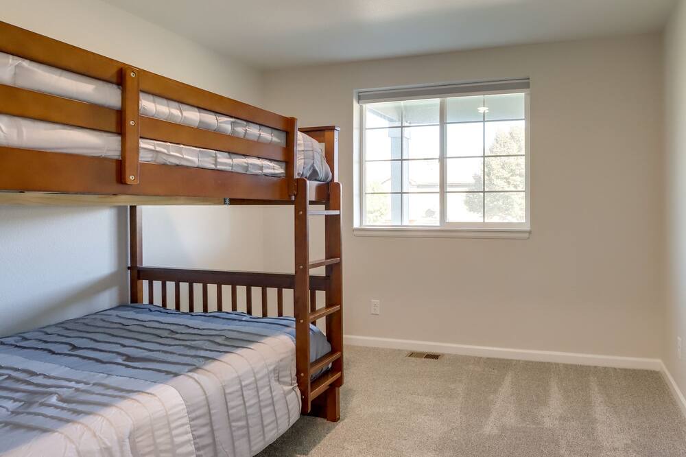 Photo of Bedroom in Evans