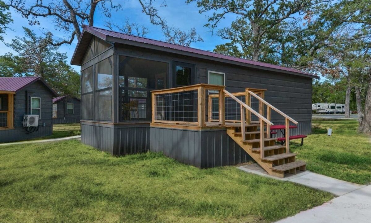 Photo of Outdoor in Bryan