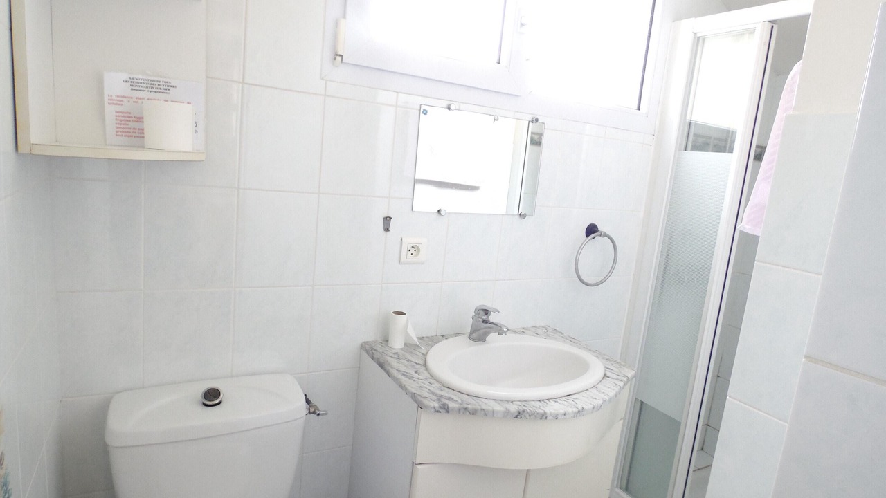 Photo of Bathroom in Montmartin-sur-Mer