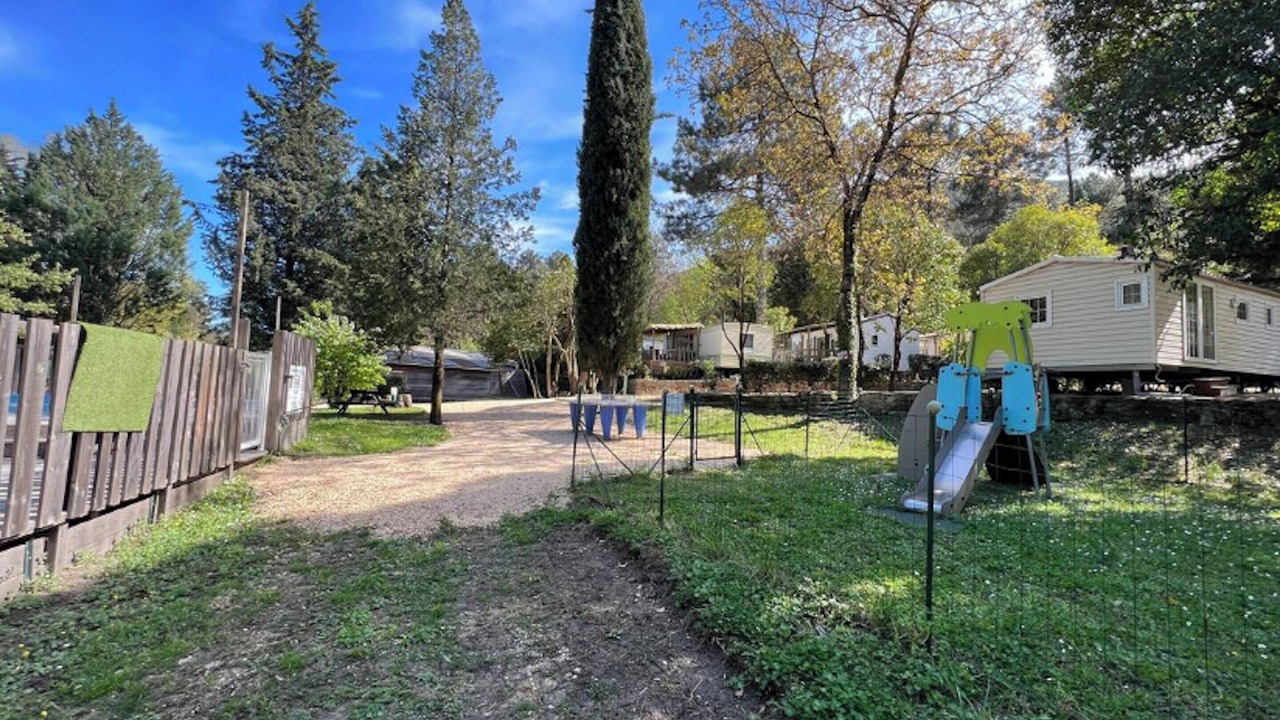Photo of Outdoor in Saint-Jean-de-Valeriscle