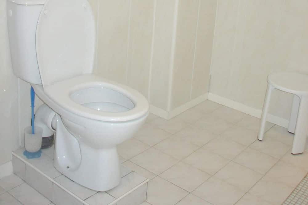 Photo of Bathroom in Annot