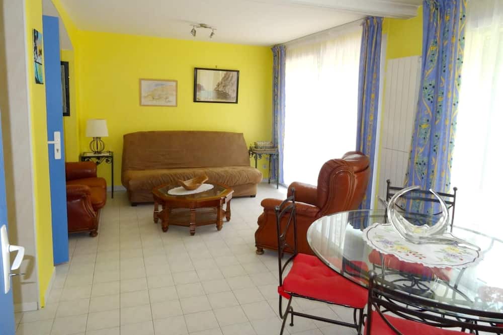 Photo of Livingroom in Annot