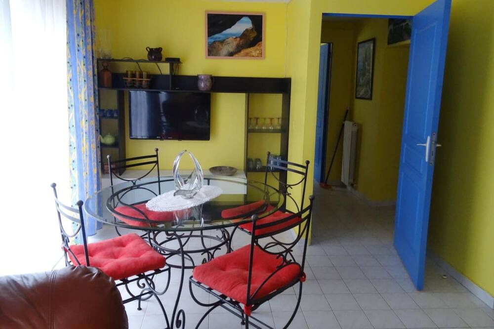 Photo of Livingroom in Annot