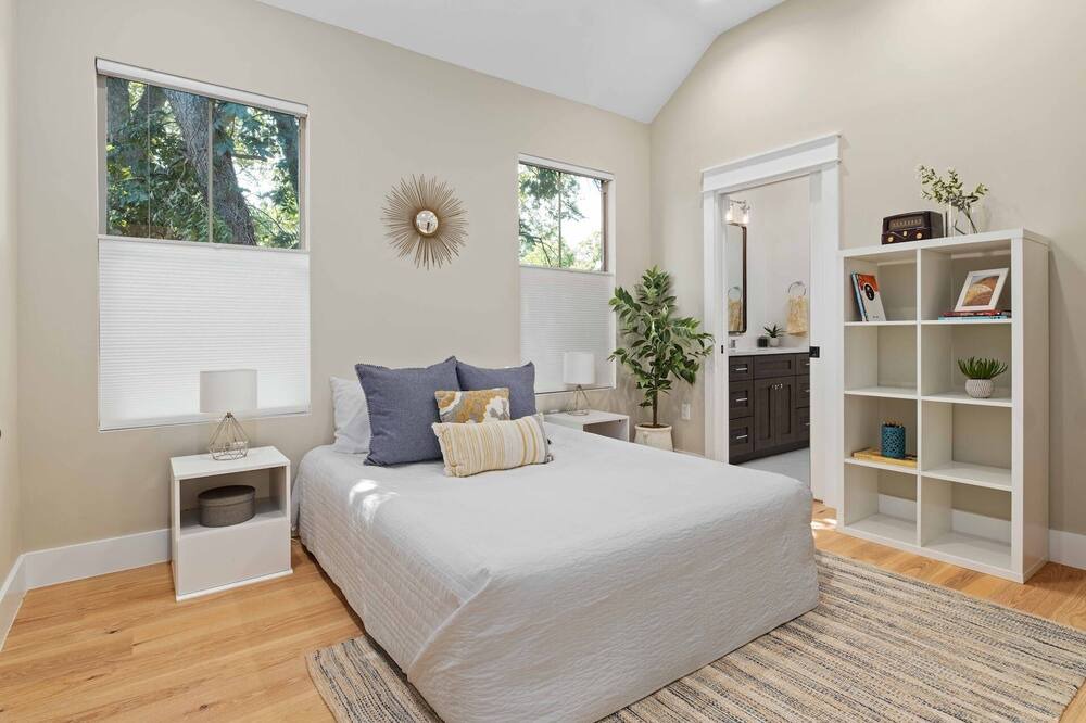 Photo of Bedroom in Highland