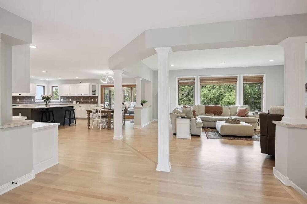 Photo of Livingroom in Belle Plaine