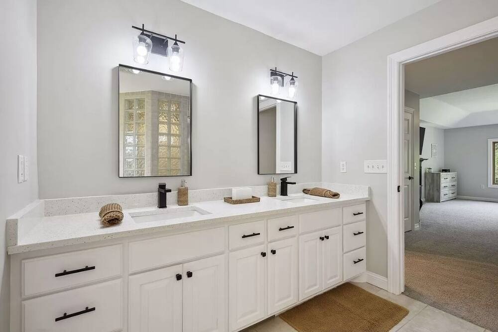 Photo of Bathroom in Belle Plaine