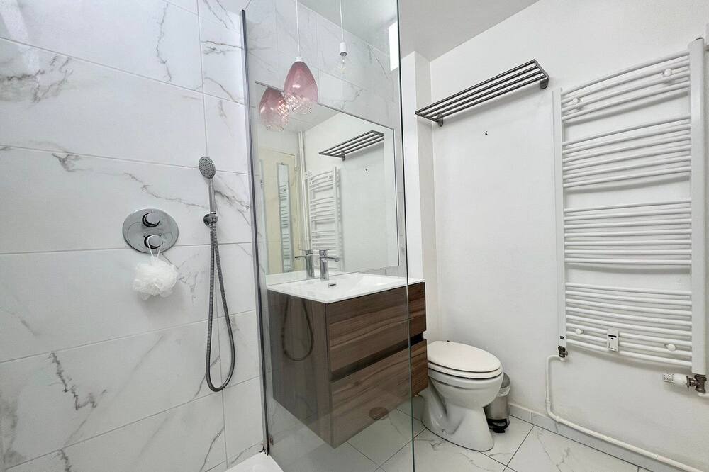 Photo of Bathroom in Poitiers