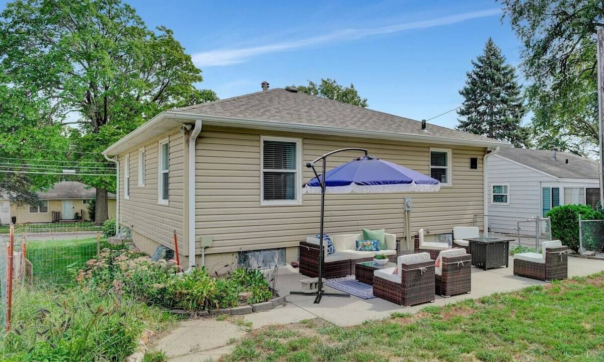 Photo of Outdoor in Lincoln