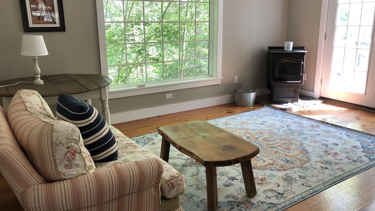 Photo of Livingroom in Cazenovia
