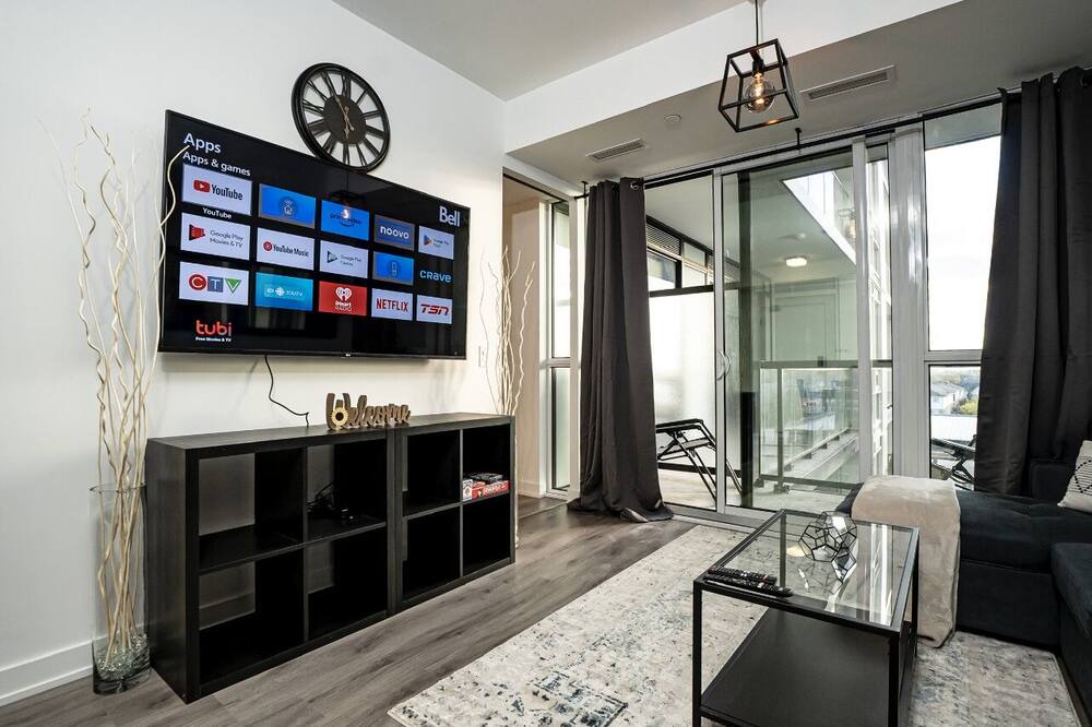 Photo of Livingroom in West Oak Trails