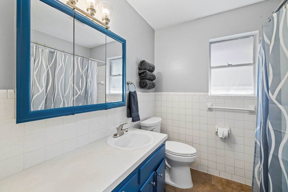 Photo of Bathroom in Copperas Cove