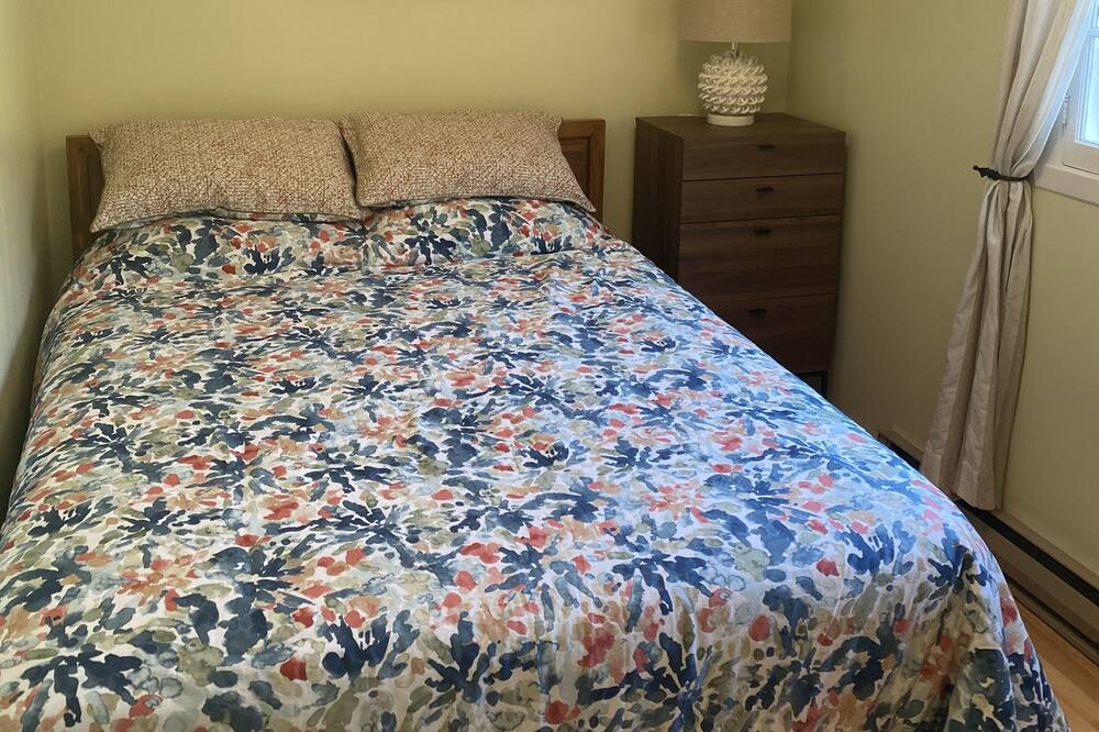 Photo of Bedroom in Mansonville