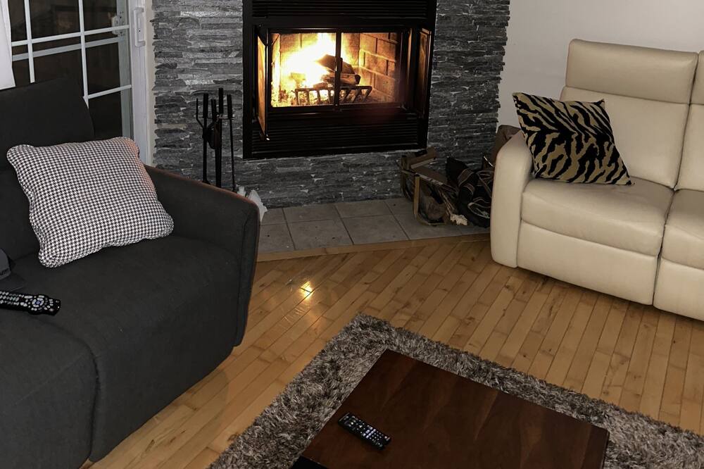 Photo of Livingroom in Mansonville