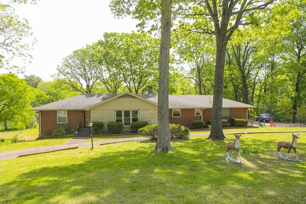 Photo of Outdoor in Blair Heights