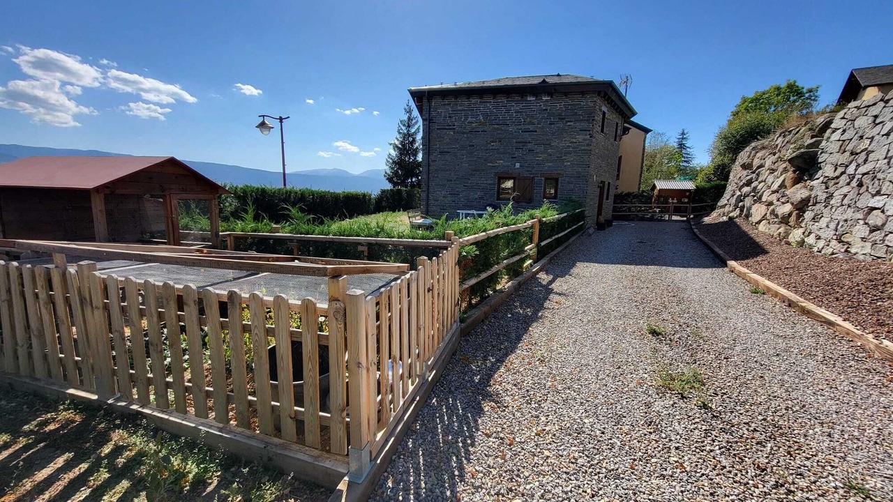 Photo of Outdoor in Angoustrine