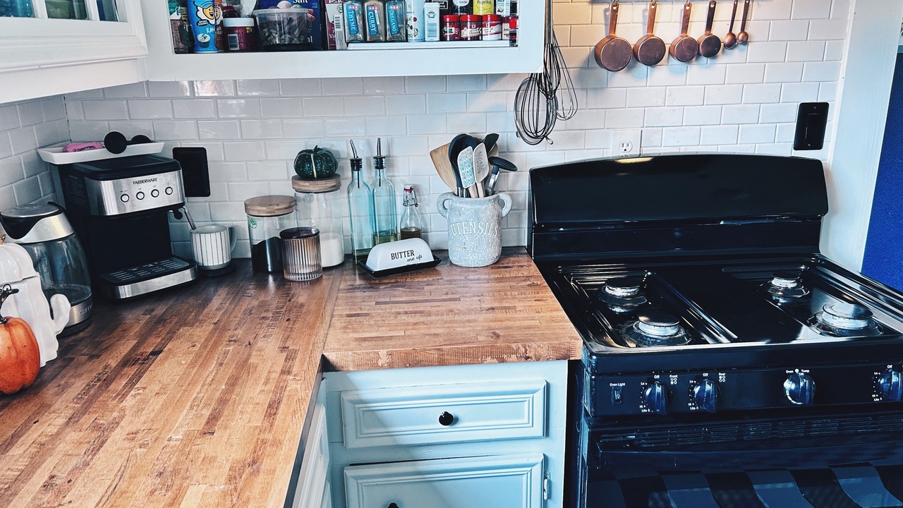 Photo of Kitchen in Coupland