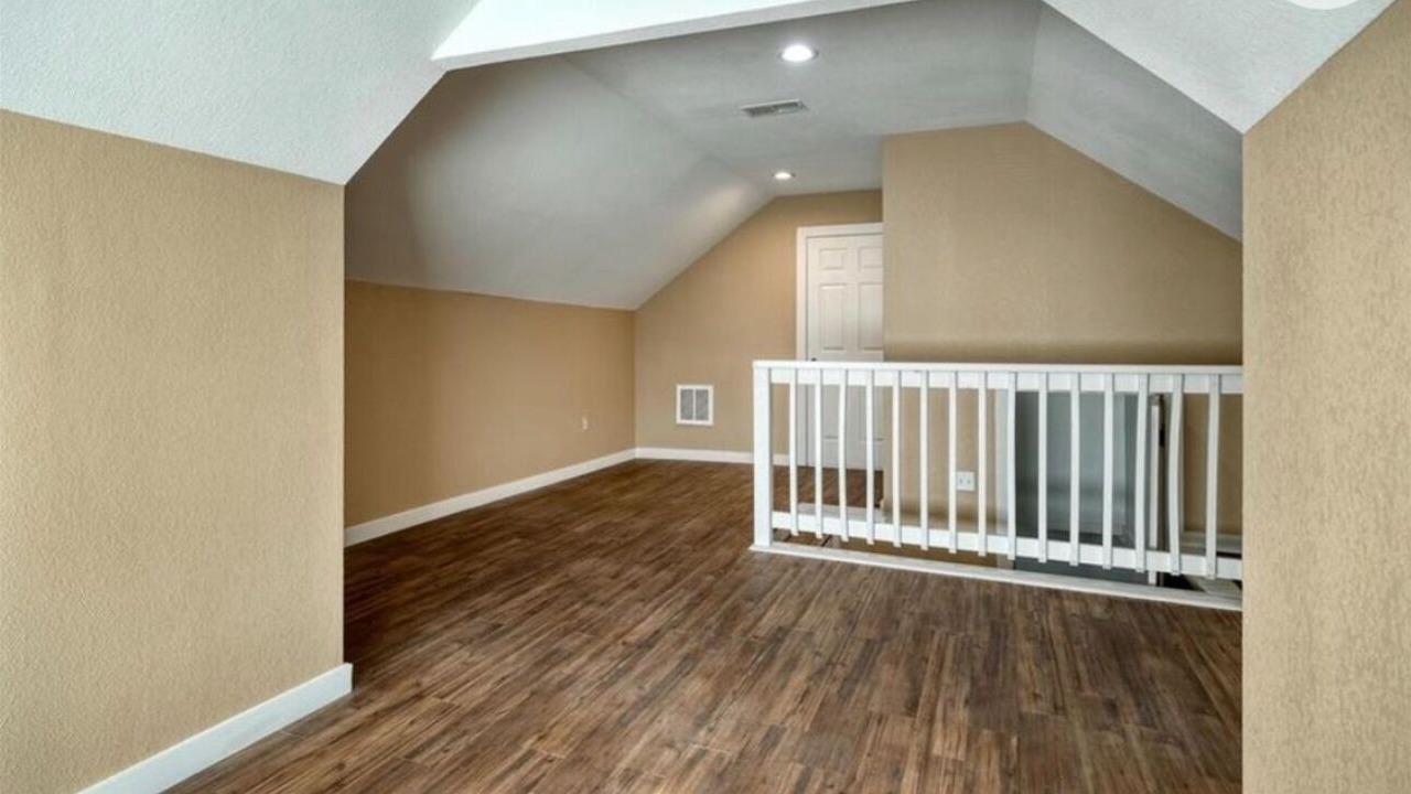 Photo of Others in Coupland