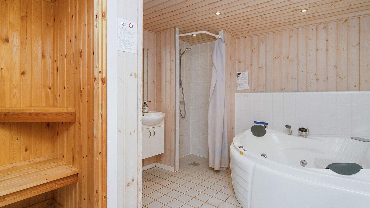 Photo of Bathroom in Reersø