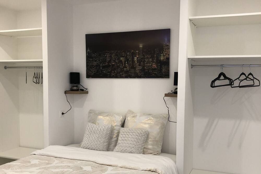 Photo of Bedroom in Ruffey-les-Echirey