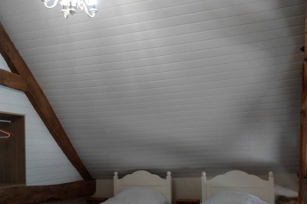 Photo of Bedroom in La Salvetat-Peyrales