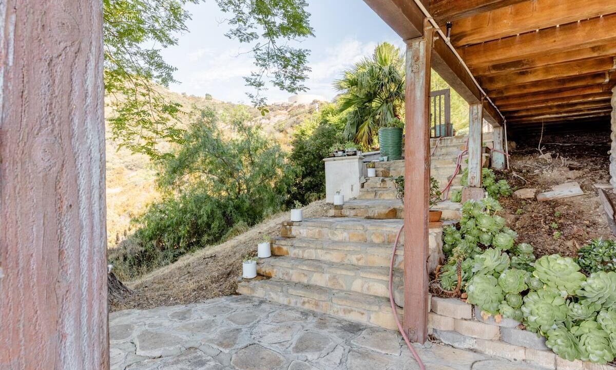 Photo of Outdoor in Calabasas