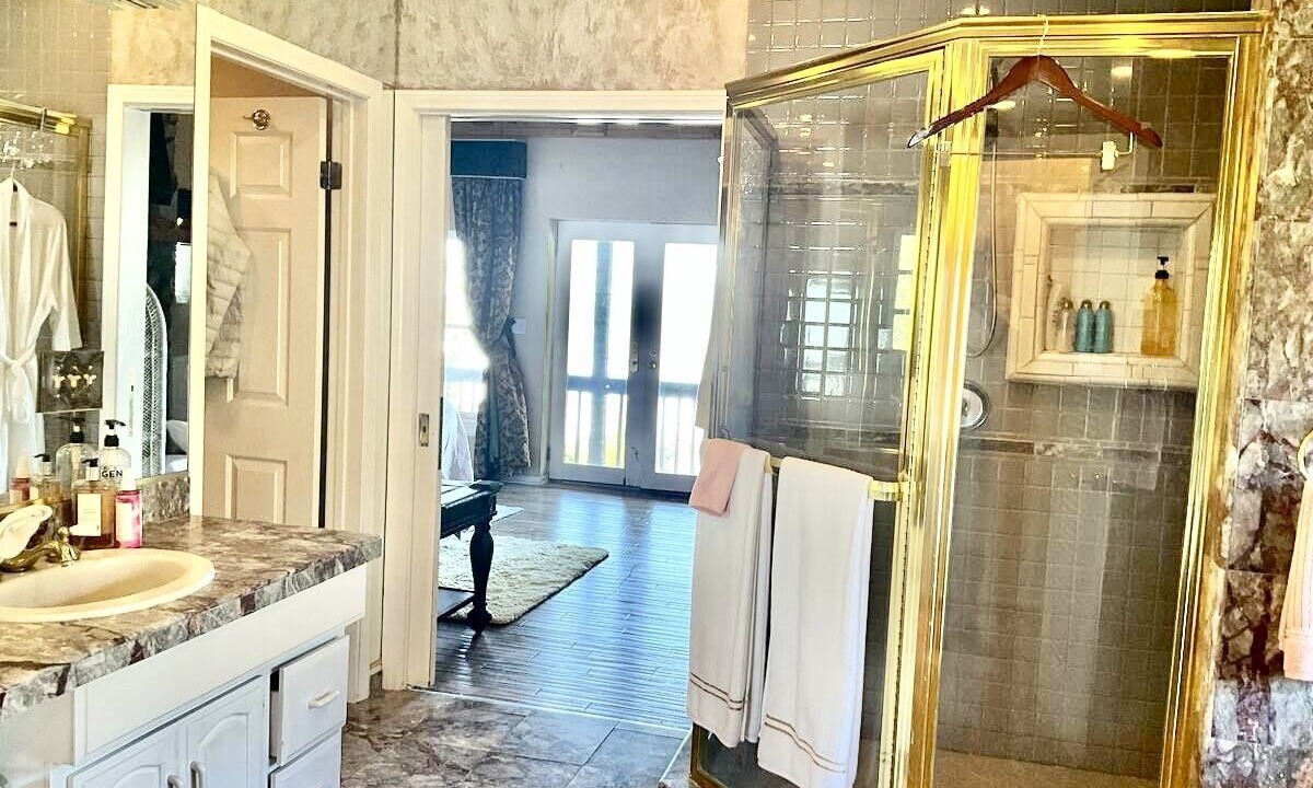 Photo of Others in Calabasas