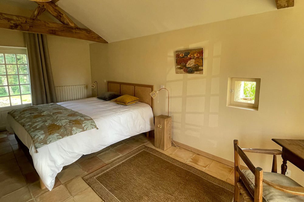 Photo of Bedroom in Sarce