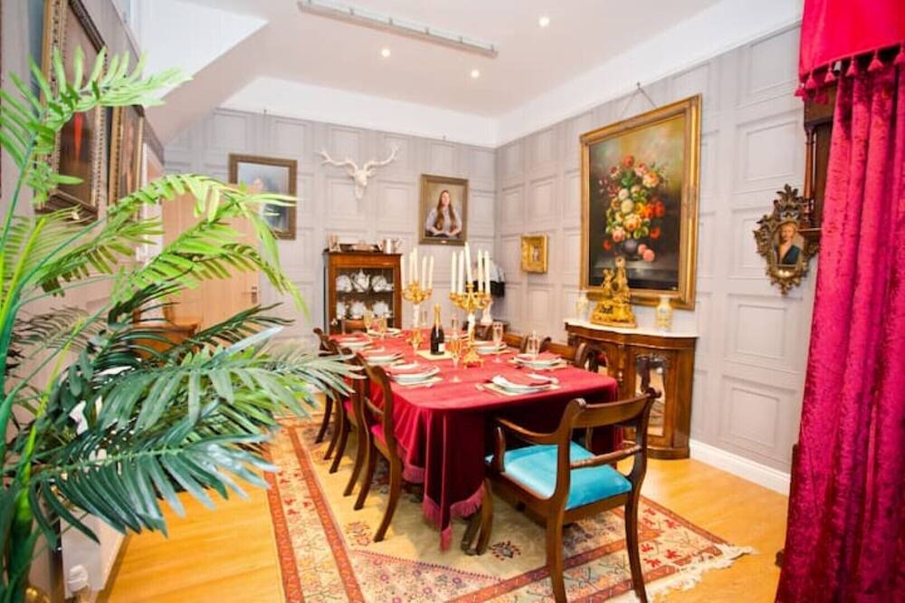 Photo of Others in West Knoyle