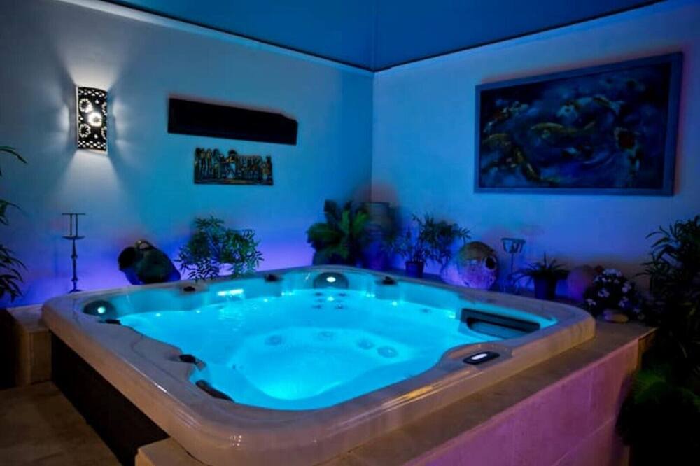 Photo of Others in West Knoyle