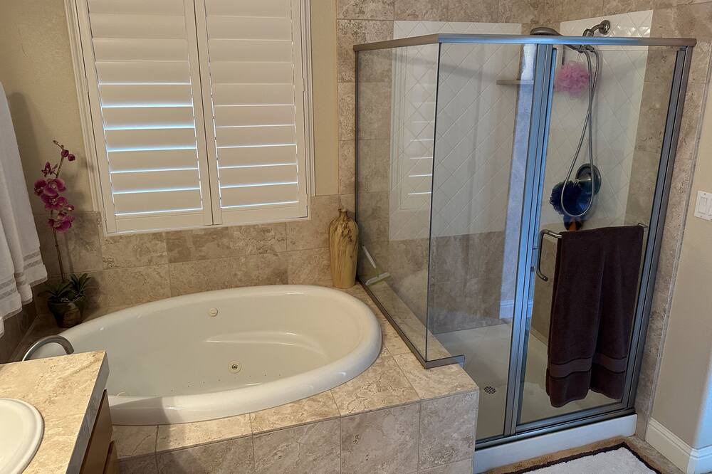 Photo of Bathroom in Copperopolis