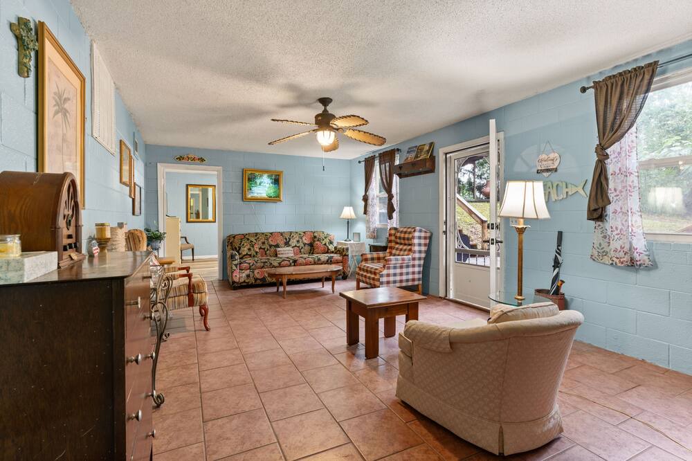 Photo of Bedroom in Dock Junction
