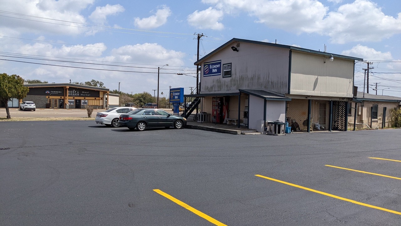 Photo of Outdoor in Kingsville
