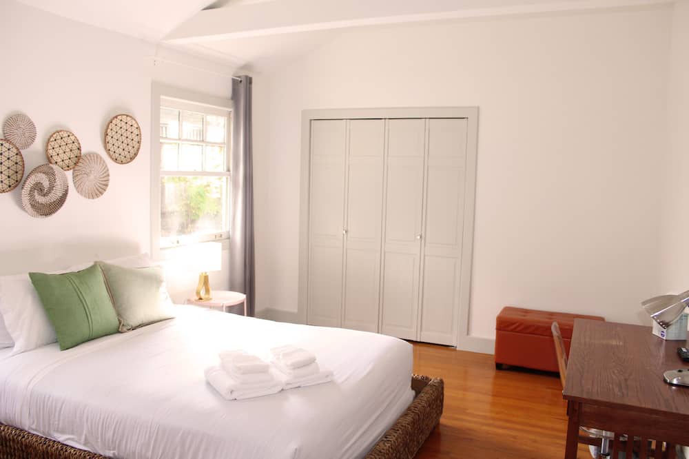 Photo of Bedroom in Overlook